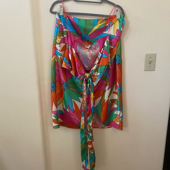 Rachel and Zoe Vibrant Halter Two Piece Set Crop Top Midi Skirt Jungle Floral - Picture 7 of 8